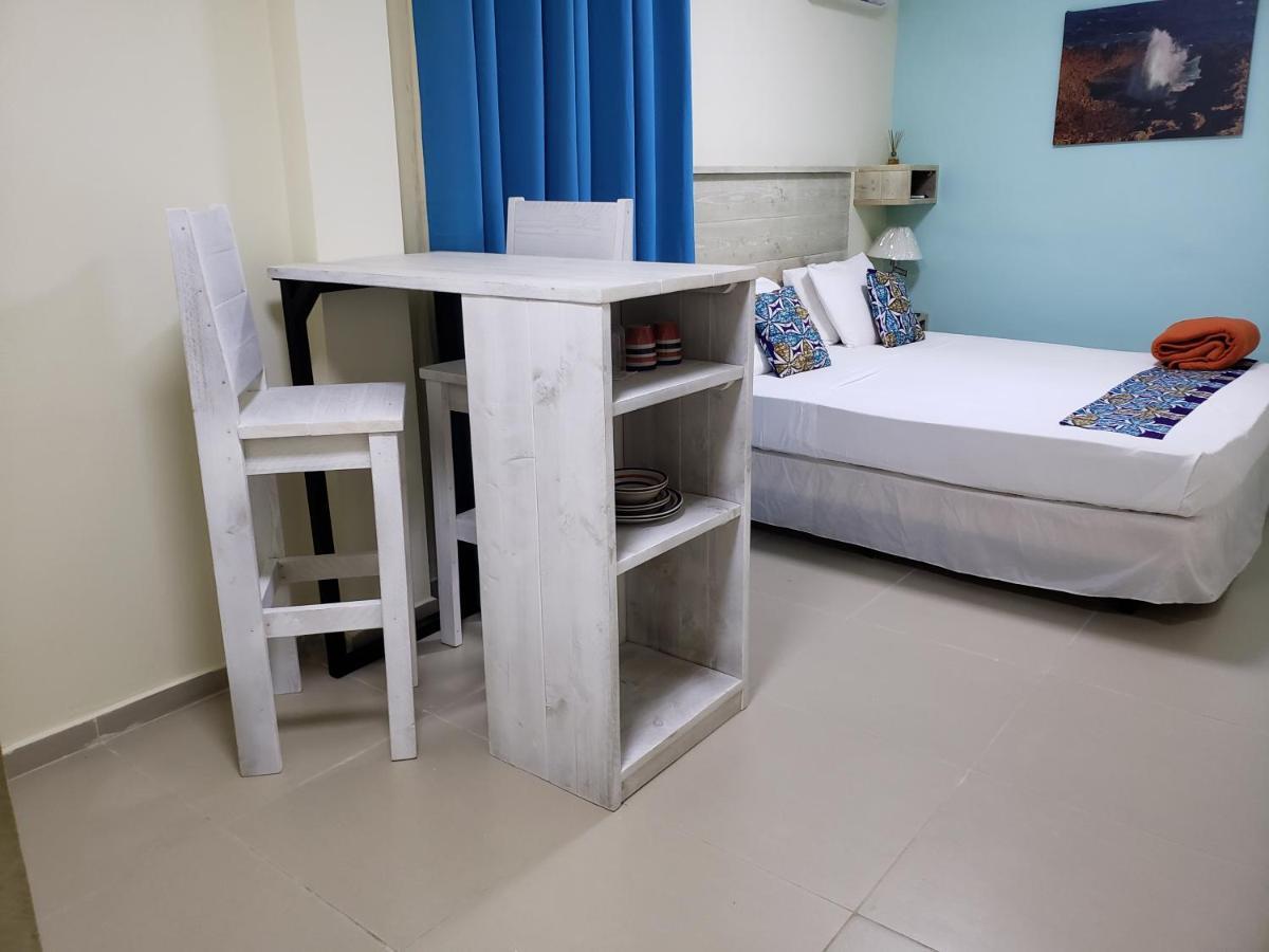 Mustique Suites Curacao Willemstad Exterior foto
